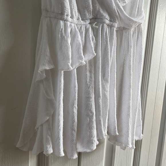 FREE PEOPLE Float Away Asymmetrical Ruffle Tank - Picture 8 of 15